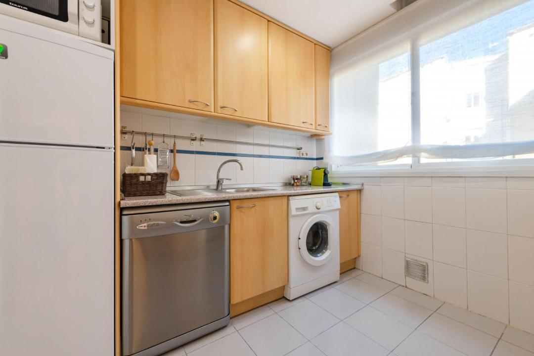 2 Bedrooms 2 Bathrooms Furnished - Malsana - With Pool - Mintystay Мадрид Экстерьер фото